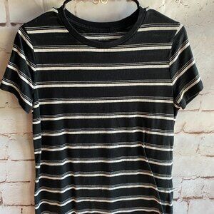 Women's Striped Mossimo T-shirt - Size L